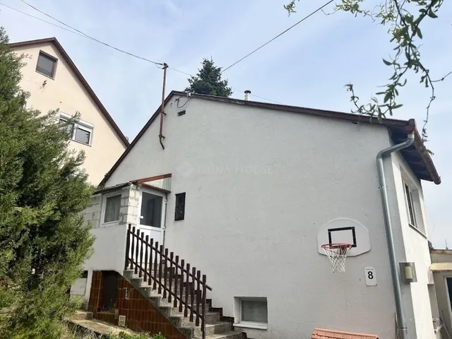 Eladó ház Pécs 110 nm