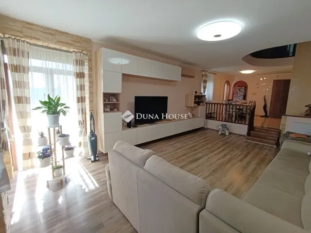 Eladó ház Pécs 163 nm