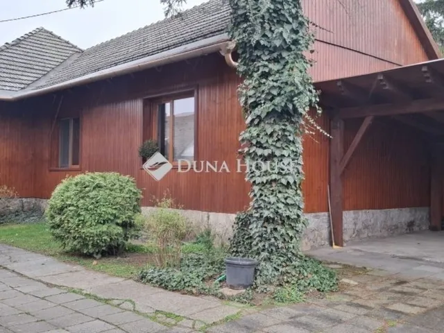 Eladó ház Bonyhád 150 nm