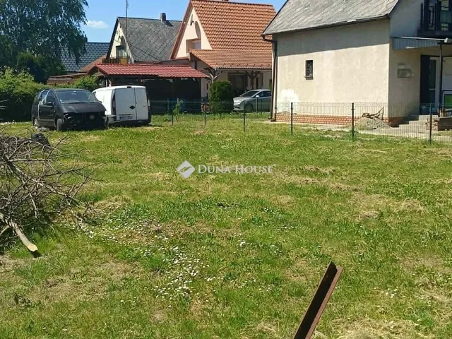 Eladó telek Harkány 313 nm