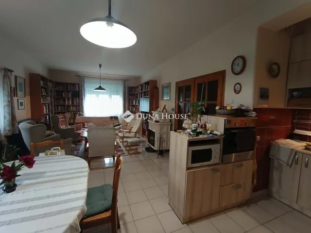 Eladó ház Pécs 150 nm