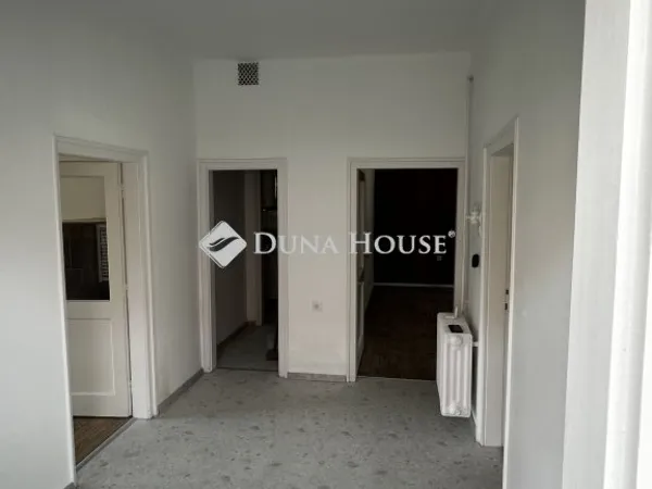 Eladó ház Mecseknádasd 146 nm