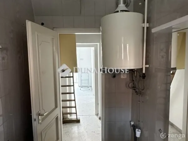 Eladó ház Mecseknádasd 146 nm