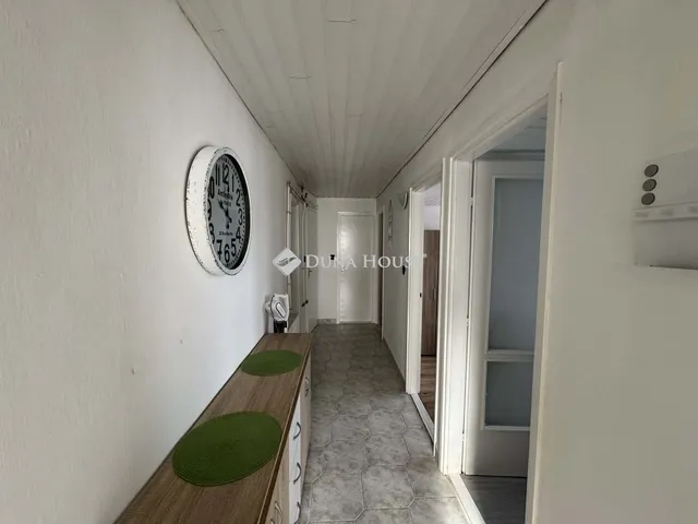 Eladó ház Pécs 198 nm