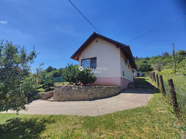 Eladó ház Pécs, Gyükés 51 nm