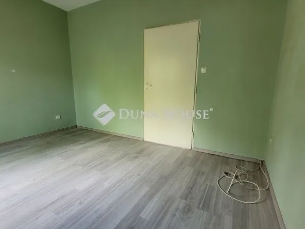 Eladó lakás Pécs 53 nm