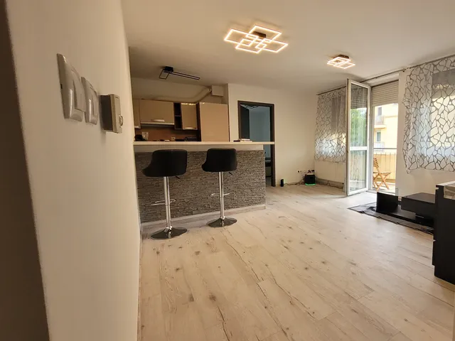 Eladó lakás Pécs, Kertváros 56 nm