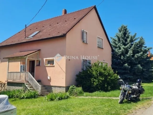 Eladó ház Pécsvárad 166 nm