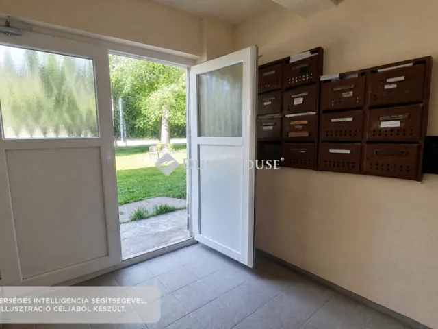 Eladó lakás Komló 67 nm