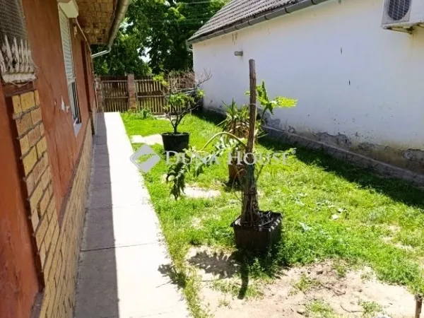 Eladó ház Lánycsók 89 nm
