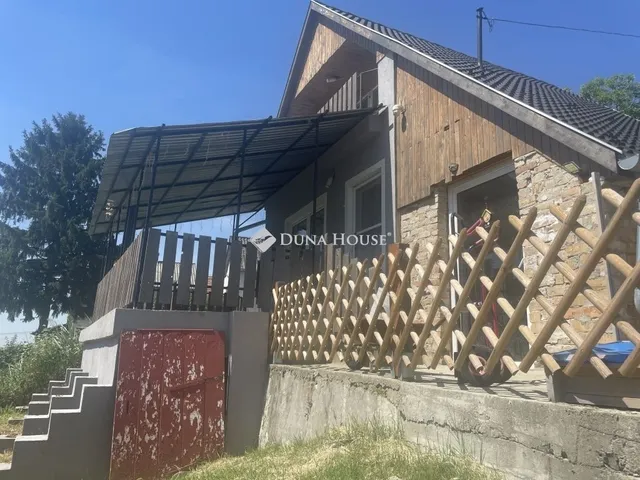 Eladó nyaraló Bár 60 nm
