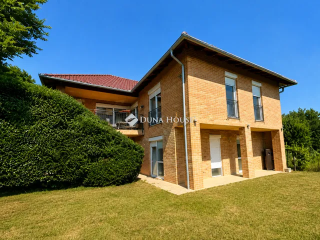 Eladó ház Pécs 188 nm