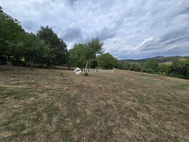 Eladó ház Komló 129 nm