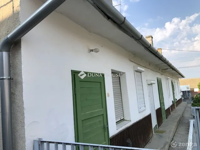 Eladó ház Töttös 105 nm