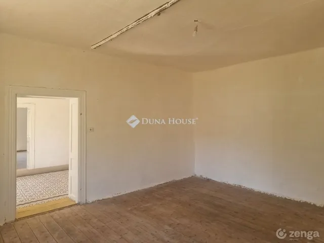 Eladó ház Geresdlak 117 nm