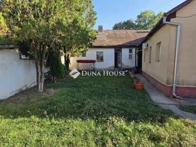 Eladó ház Pécs 140 nm