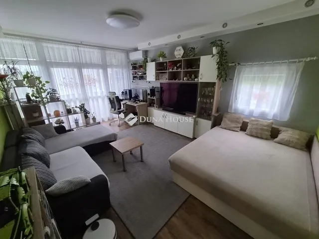 Eladó lakás Pécs 54 nm