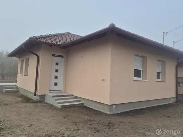 Eladó ház Bugyi 100 nm