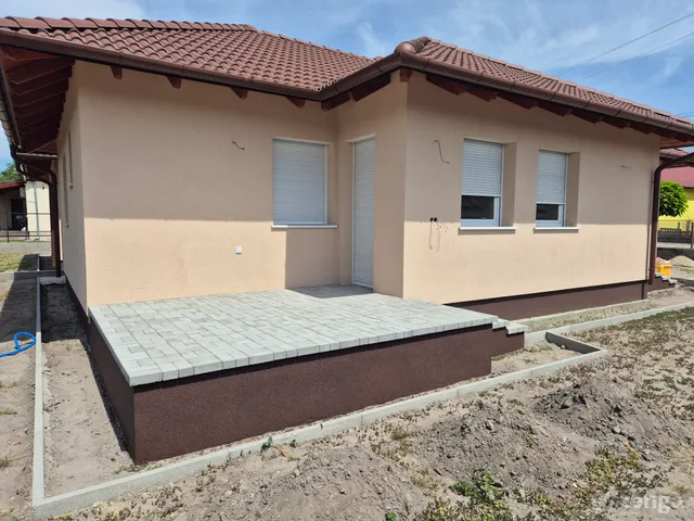 Eladó ház Bugyi 100 nm