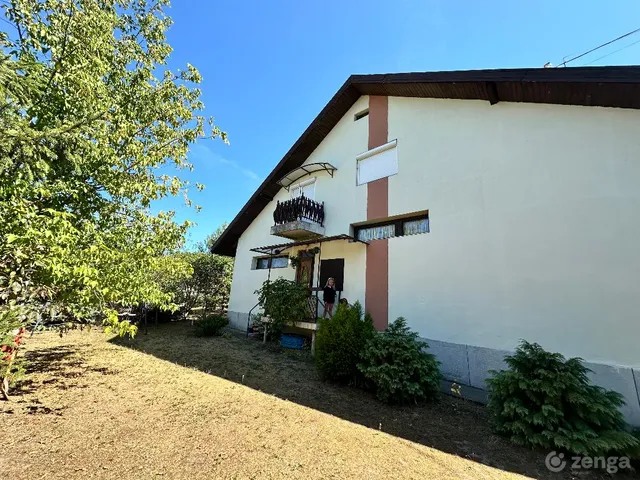 Eladó ház Budapest XVIII. kerület, Újpéteritelep 173 nm