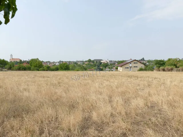 Eladó telek Ercsi, Csokonai utca 8496 nm