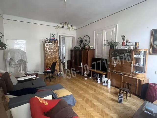 Eladó lakás Budapest VI. kerület 71 nm
