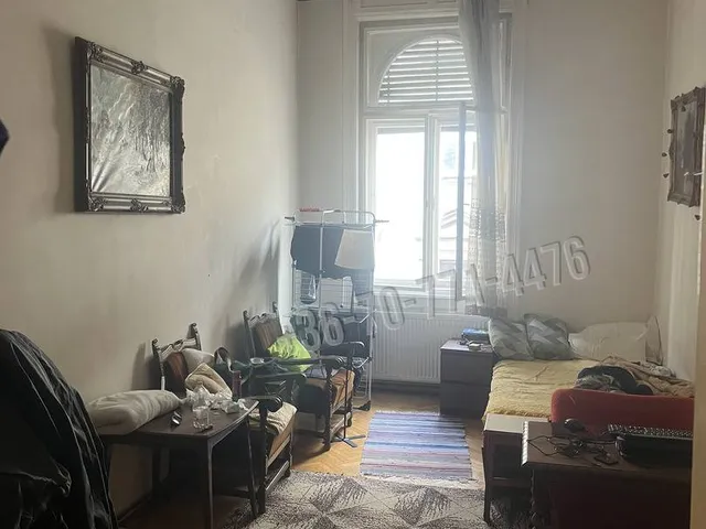 Eladó lakás Budapest VI. kerület, Paulay Ede u. 71 nm