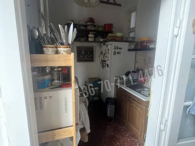 Eladó lakás Budapest VI. kerület, Paulay Ede u. 71 nm