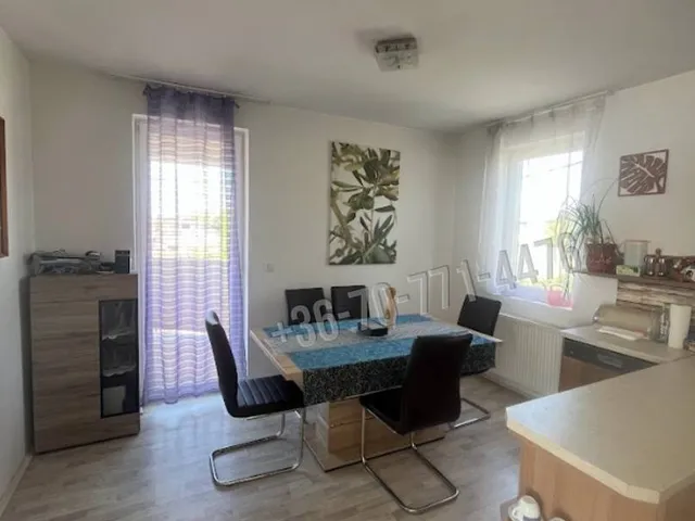 Eladó lakás Érd, Parkváros 69 nm