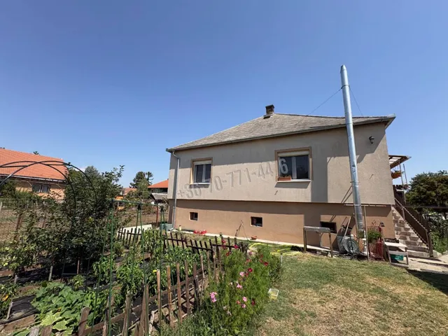 Eladó ház Szigethalom 73 nm