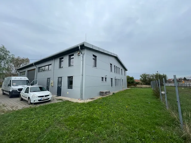Eladó kereskedelmi és ipari ingatlan Szikszó 511 nm