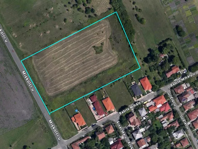 Eladó telek Miskolc, Szirma, Babits Mihály út 449 nm
