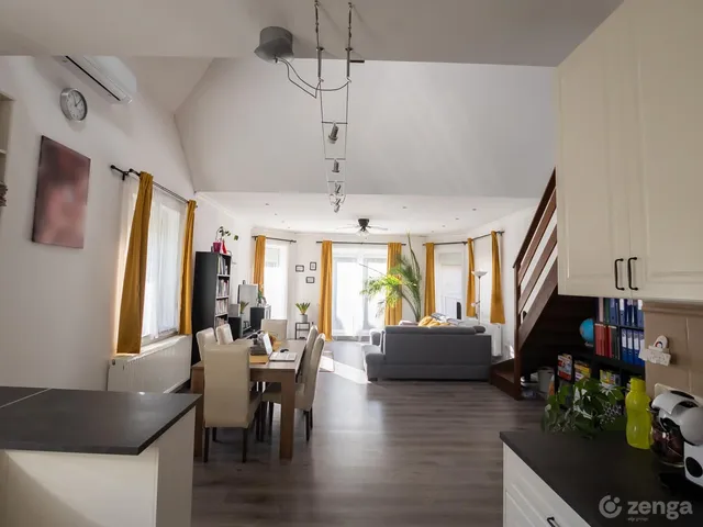 Eladó ház Szendehely, Kölcsey utca 138 nm