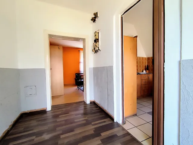 Eladó lakás Tét 100 nm