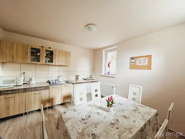 Eladó kereskedelmi és ipari ingatlan Eger, Szépasszonyvölgy 400 nm