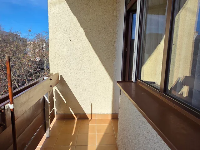 Eladó lakás Tatabánya, Dózsakert 52 nm