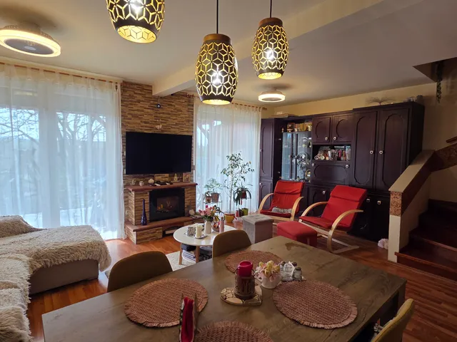 Eladó ház Tatabánya, Bánhida 116 nm