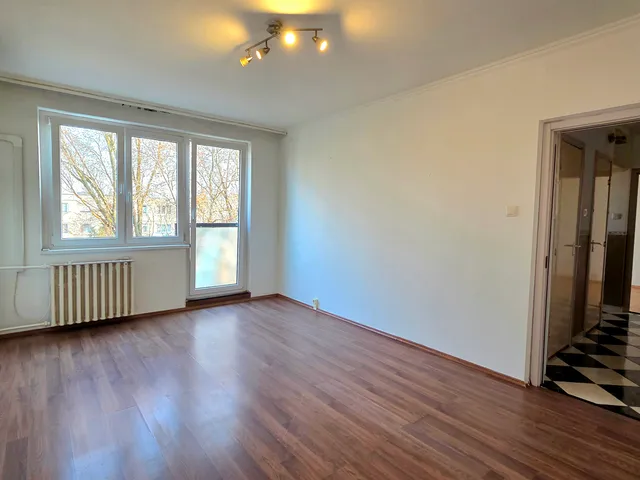 Eladó lakás Tatabánya, Bánhidai lakótelep 49 nm