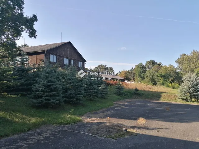 Eladó telek Mogyoród 15600 nm