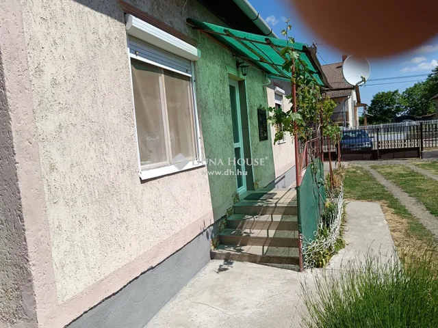 Eladó ház Erdőtelek 90 nm