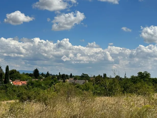 Eladó telek Verseg 2531 nm