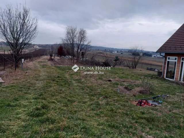 Eladó mezőgazdasági ingatlan Őrbottyán 10000 nm