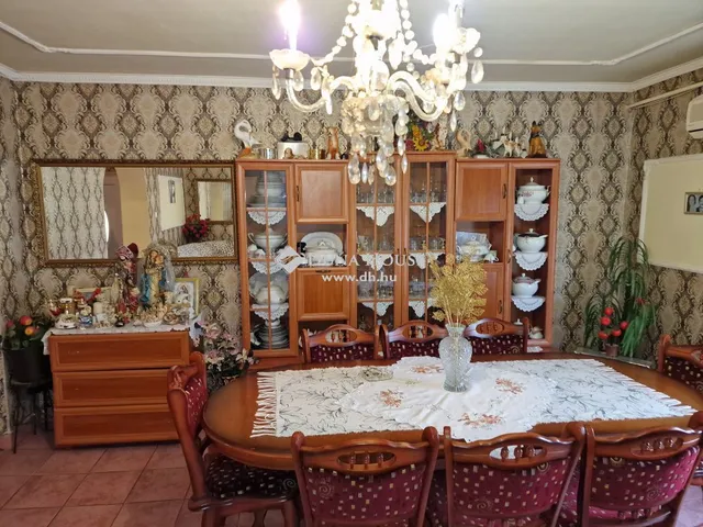 Eladó ház Lőrinci 90 nm