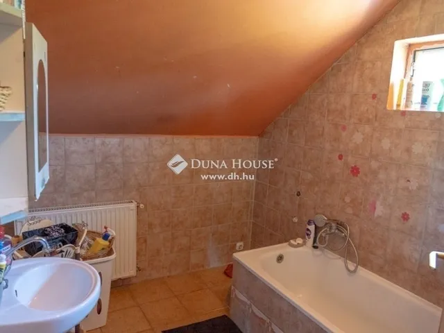 Eladó ház Gödöllő 170 nm