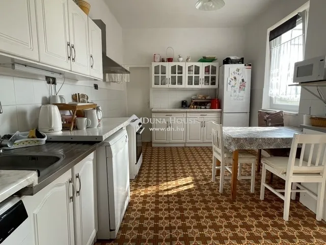 Eladó ház Zsámbok 83 nm
