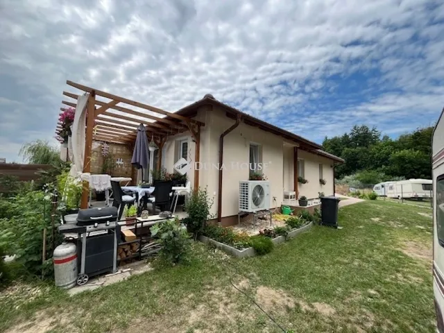 Eladó ház Vácrátót 77 nm