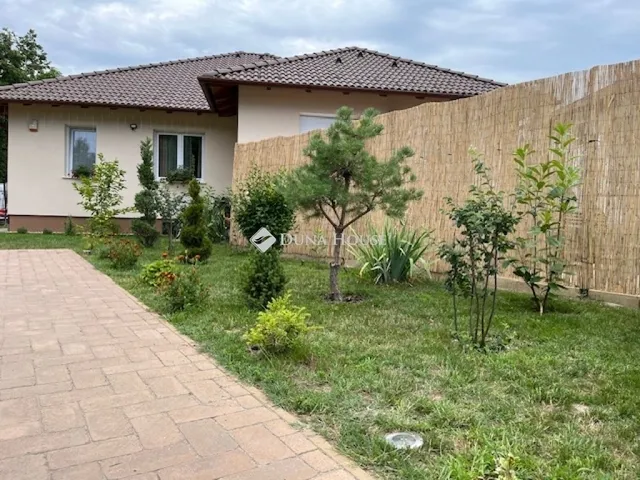 Eladó ház Vácrátót 77 nm