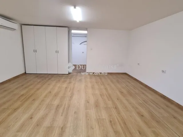 Eladó ház Boldog 120 nm