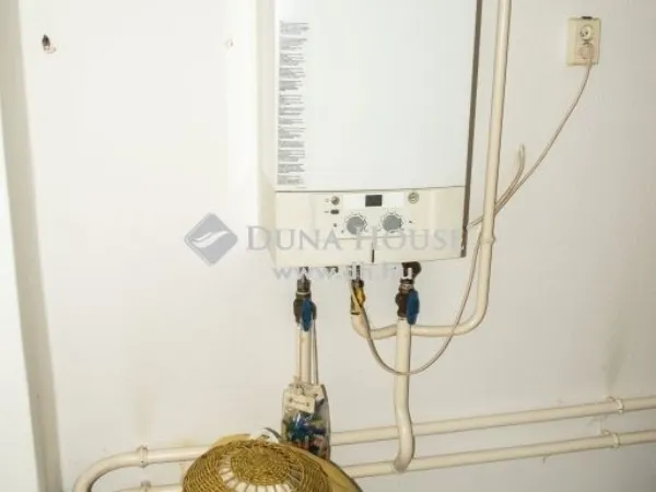 Eladó ház Dány 122 nm