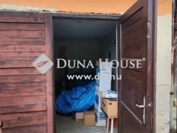 Eladó ház Vácegres 166 nm